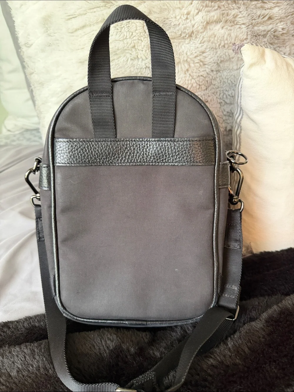 lululemon athletica now and always convertible bag mini